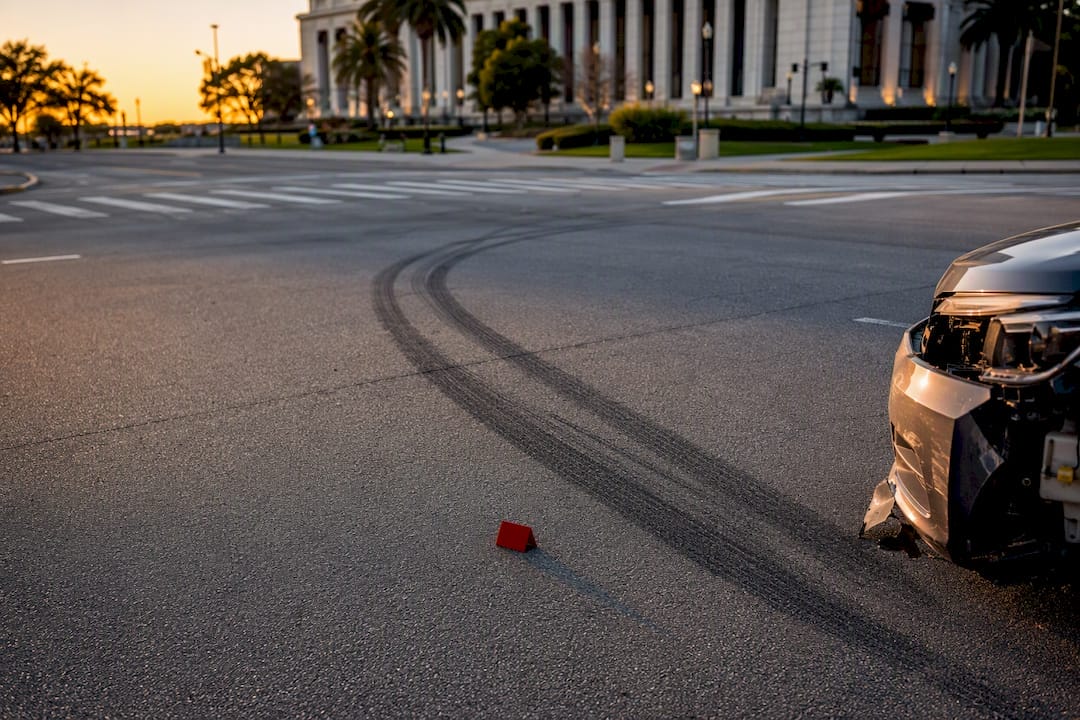 Tire skid marks at Florida crash scene